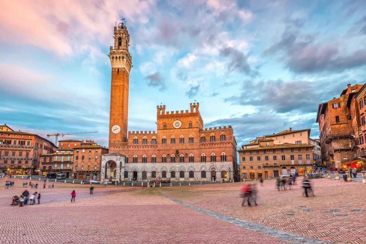 Sisters' Home - Appartamento Nel Centro Storico Con Terrazzo, Aria Condizionata E Vasca Da Bagno Siena Zewnętrze zdjęcie