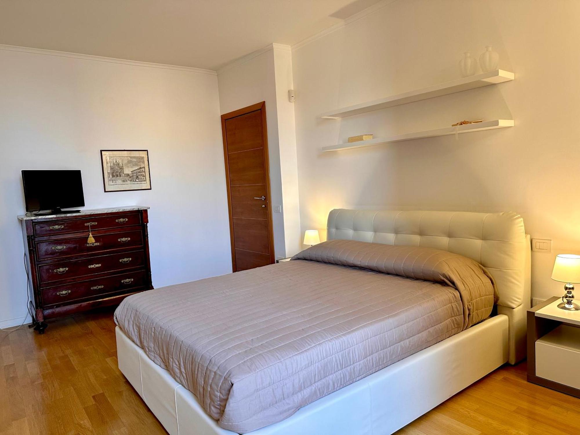 Sisters' Home - Appartamento Nel Centro Storico Con Terrazzo, Aria Condizionata E Vasca Da Bagno Siena Zewnętrze zdjęcie